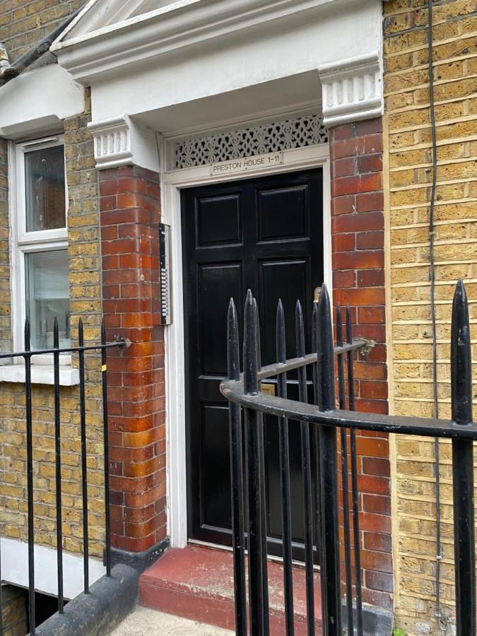 One Bed Flat In Central Apartament *